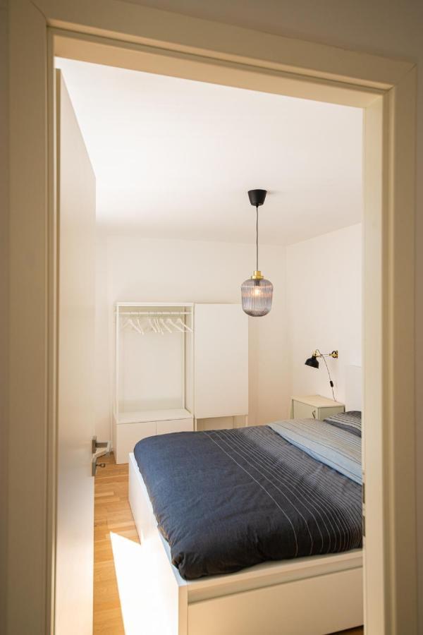 Garden Guillemins Station Apartment เลียจ ภายนอก รูปภาพ