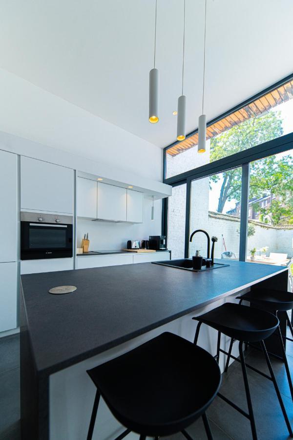 Garden Guillemins Station Apartment เลียจ ภายนอก รูปภาพ